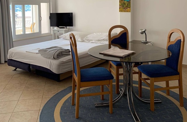 One bedroom apartment near beach Slano, Dubrovnik (A-4744-a)