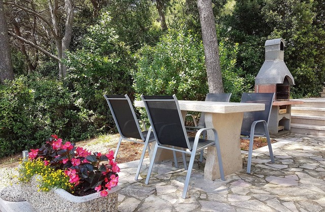 One bedroom apartment with terrace and sea view Rovinj (A-3373-a)
