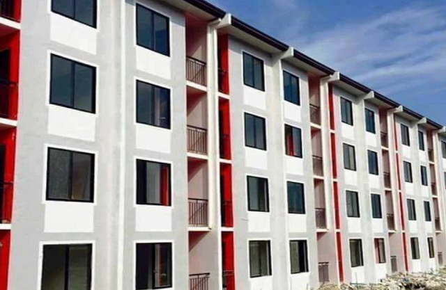 One bedroom condominium in Imus with 24/7 security