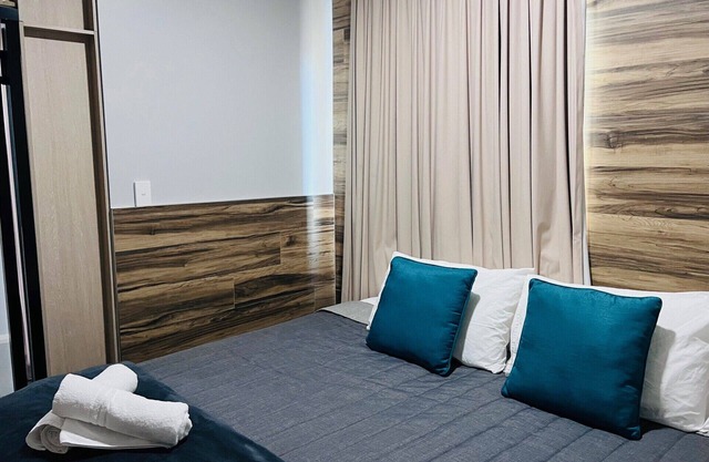 One Bedroom Deluxe Spa Apartment