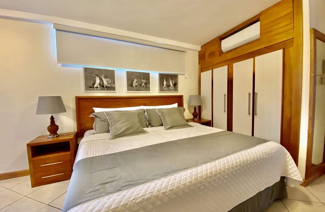 One Bedroom With Ocean View Terrace Access.