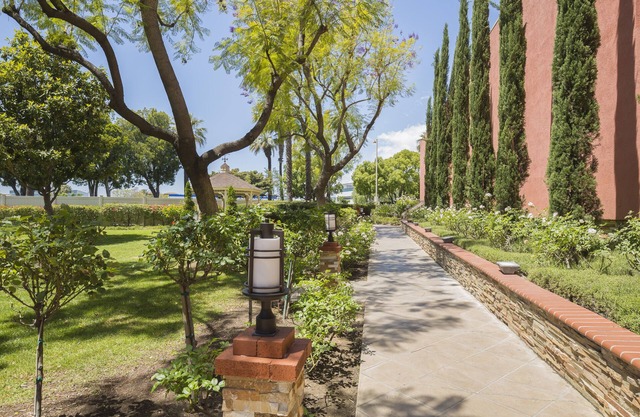 Ontario Airport Hotel & Conference Center