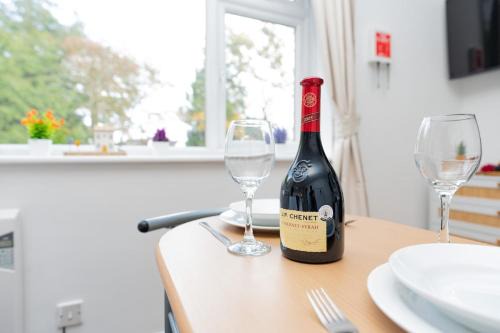 Open Mind Property- Cosy Studio Flat Bournemouth