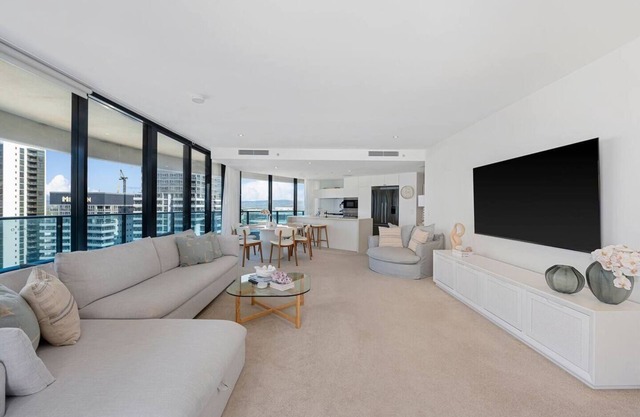 Oracle - Best in Broadbeach