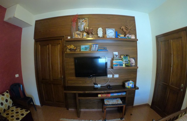 Orchard Hideaway w/Mountain Views – Bcharri