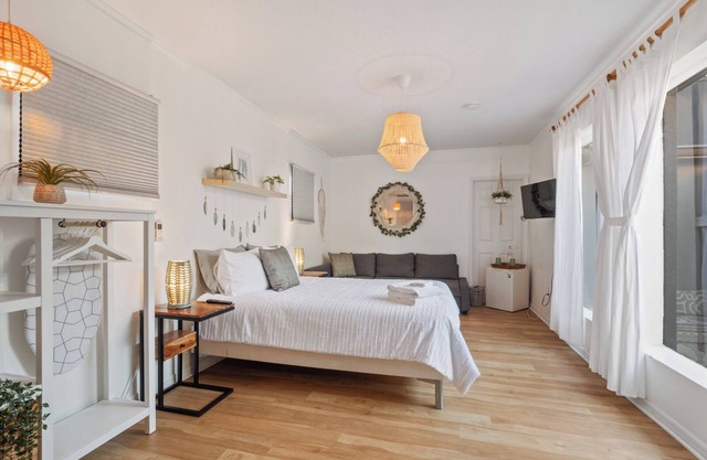 Orchid Suite at Bliss House