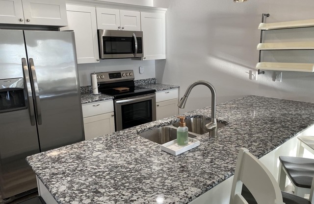 Osage Beach Villa MM 21 Great Location. ATTACHED VILLA MAY ALSO BE AVAILABLE