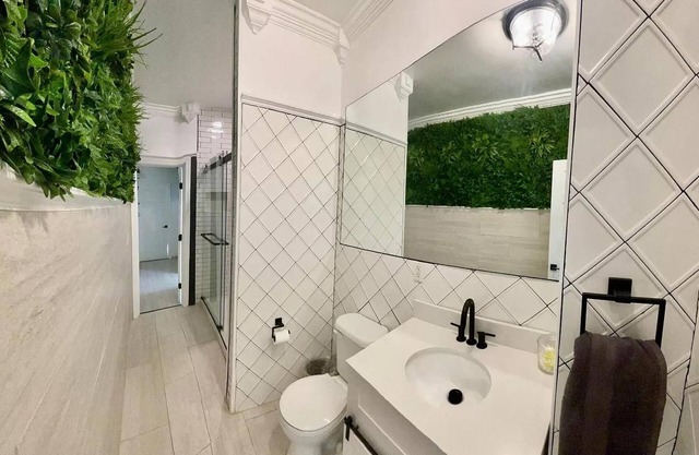 OTR Jungle-Themed Escape