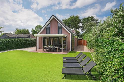 Oude Nieuwlandseweg 33 - Ouddorp - Villa Mastlo met 2 jacuzzi's - NOT FOR COMPANIES