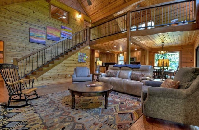 Our Druthers Lake House - dock, hot tub, game room