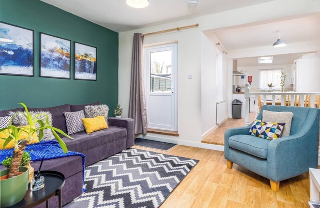 Our spacious 4-bedroom, 2 bathroom home is perfect for groups, families, and business travellers