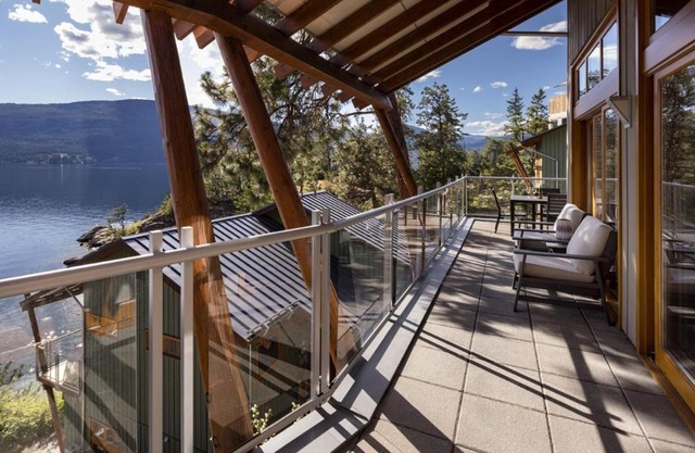 Outback Lakeside Vacation Homes