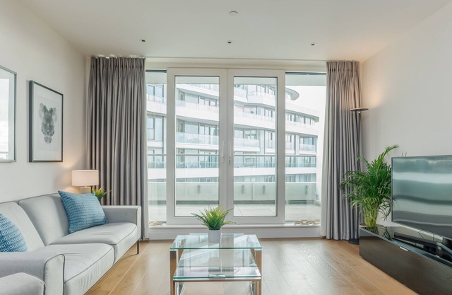 Outstanding 3-bedroom apartment