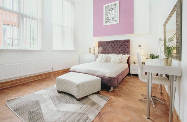 Outstanding massive apartment with character. B5