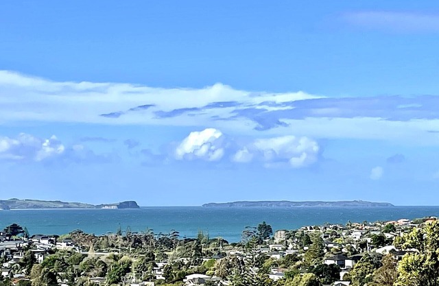 Outstanding Views, Private Unit On 1st Floor in Torbay