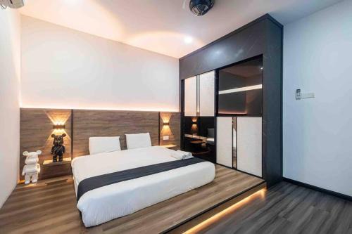 OV Karaoke homestay Langkawi