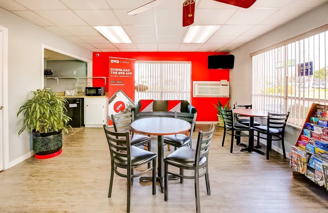 OYO Hotel Texarkana North Heights AR Hwy I-30