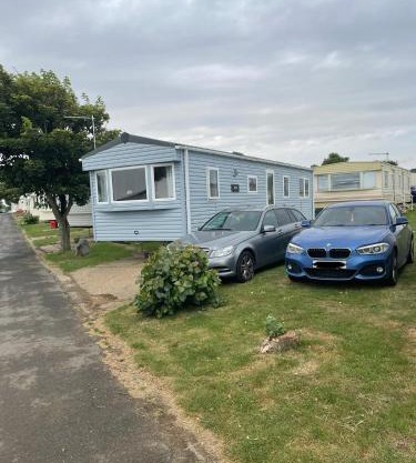 Ozzys Retreat at Sand Le Mere Holiday Park