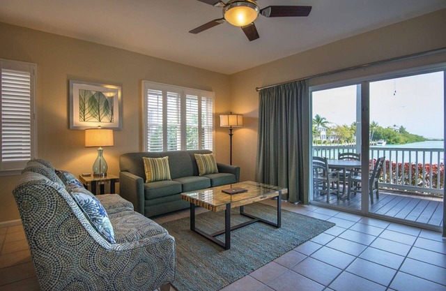 Paddleboarding Paradise | Nature Center. Pool. Four Bedroom Townhome