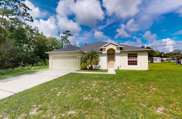 Palm Bay Cove | House in Palm Bay