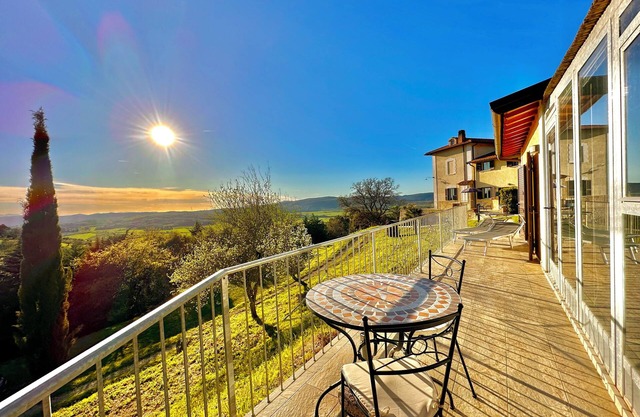 Panorama-Holiday-Toscana Residence Cipresso Pure relaxation