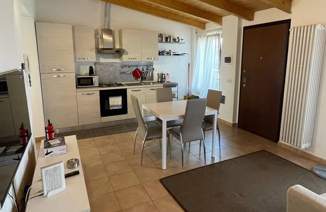 Panoramic Apartment in Isola - Milan