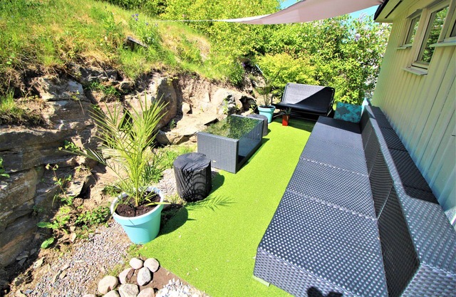 Panoramic Paradise Near City I 1300m2 Green Oasis