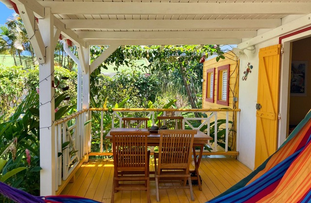 Papaye - Charming Creole cottage 2 steps from the sea