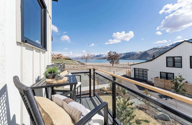 Paradise on the Point