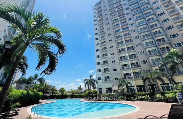 Paradise Staycation At South!