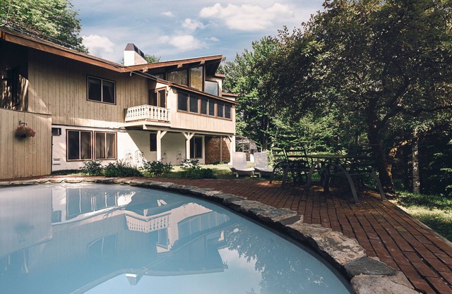 Paradise Vermont, Nature Chalet With Indoor Hot Tubn