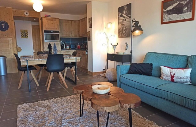 Paradiski new, calm and sunny vallandry