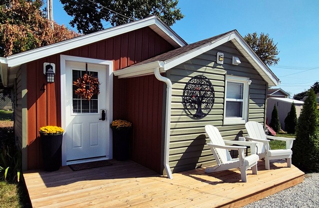 Parkview Boho Cottage 4 - Birch Burrow