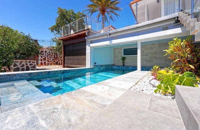 Parralito by VillaGranCanaria