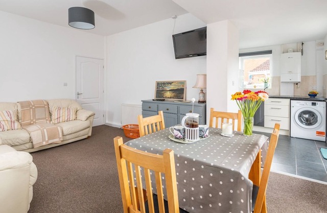 Pass the Keys | Beautiful House in the Pretty Village of Skelton