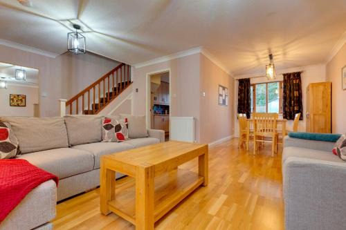 Pass the Keys Spacious Modern Home near River Cam Free Parking