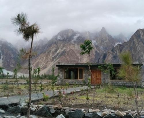 Passu serene hotel