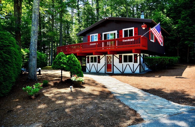 Patrician Shores 4 BR Winnipesaukee access partial water views