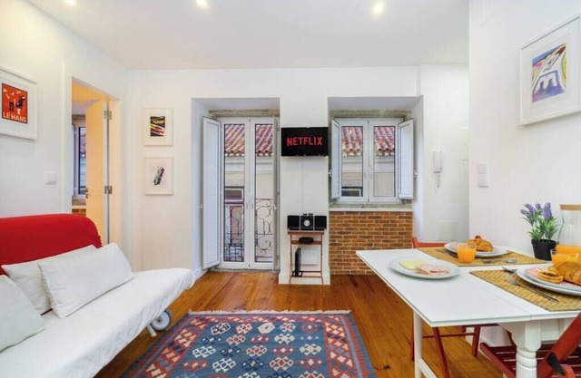 Paz 2 | Tram28 | Wi-Fi | AC | Bairro Alto