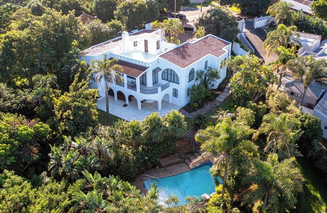 Peaceful 3-Bed Home | Pool, Garden, Sea Views