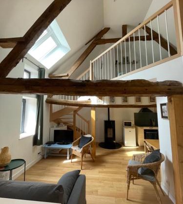 Peaceful countryside loft