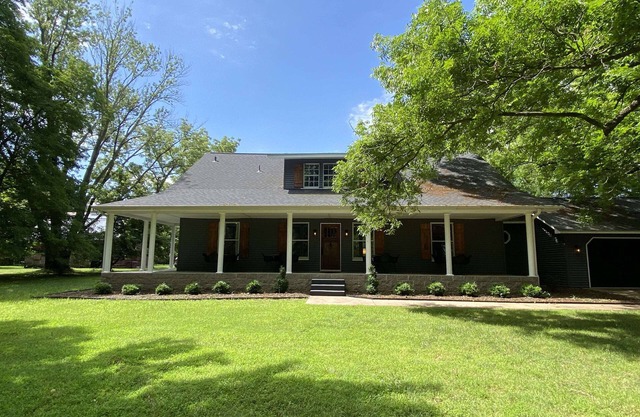 Peaceful Farmhouse+2 King Beds+Game Room
