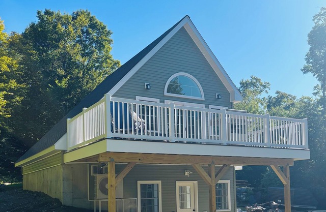 Peaceful Maine Home with Mountain Views