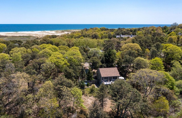 Peaceful Nauset Beach Sanctuary