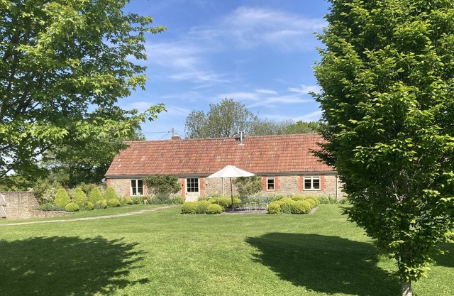 Peaceful Rural Luxury Only 10 Minutes From the Restaurants of Bruton
