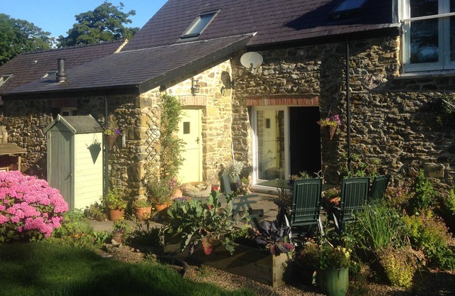 Peaceful Sanctuary near Pembrokeshire Coast and beaches