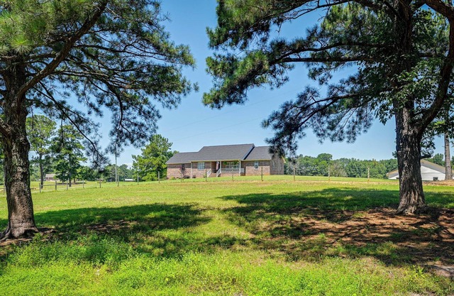 Peaceful Warm Springs Home w/ Pool Access!