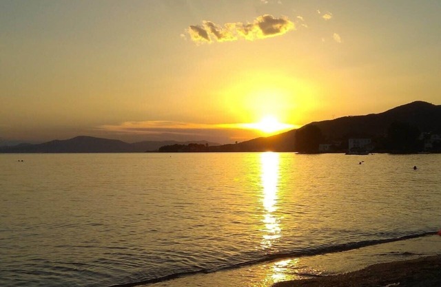 Pelion Charming Cottage, Panoramic Seaview Retreat