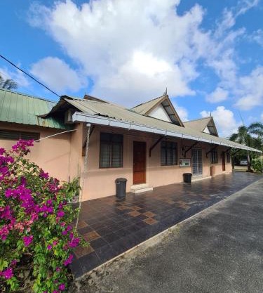 Penginapan Harmoni Inn