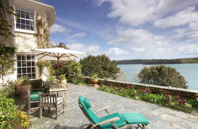 Penolva - An unforgettable luxury holiday experience in Cornwall.
